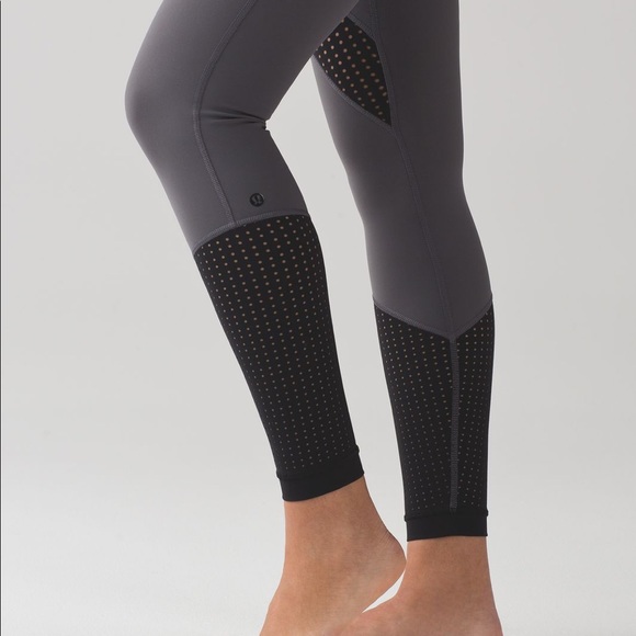 SOLD Lululemon paddle times tights - Picture 2 of 7